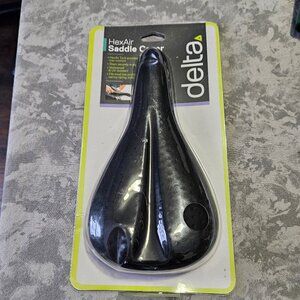 Delta Cycle HexAir Saddle Cover Gel padding